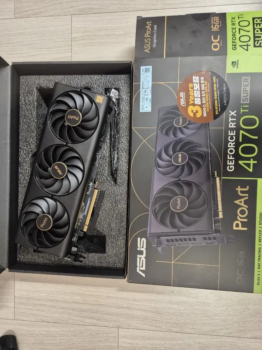 asus 4070ti super proart oc 그래픽카드