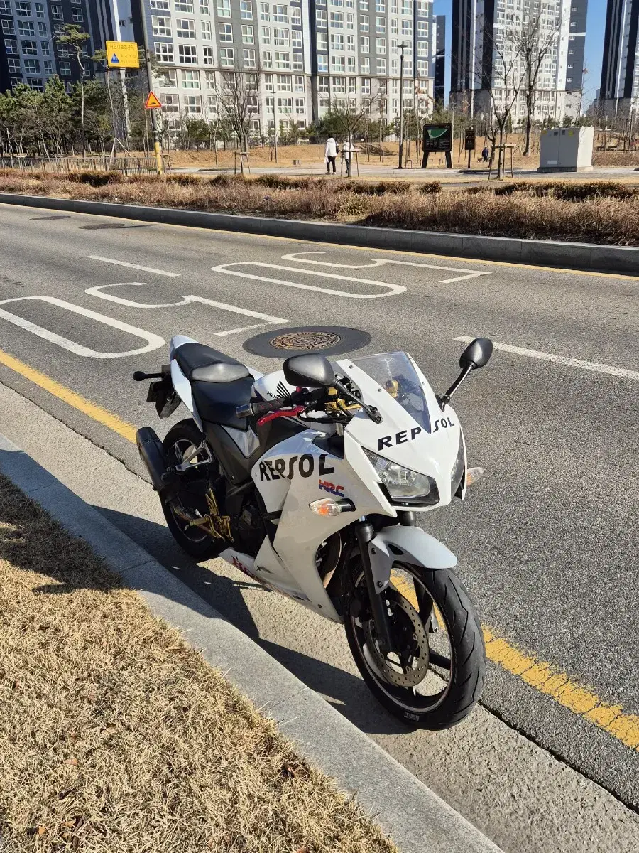 cbr300r 2015 판매합니다