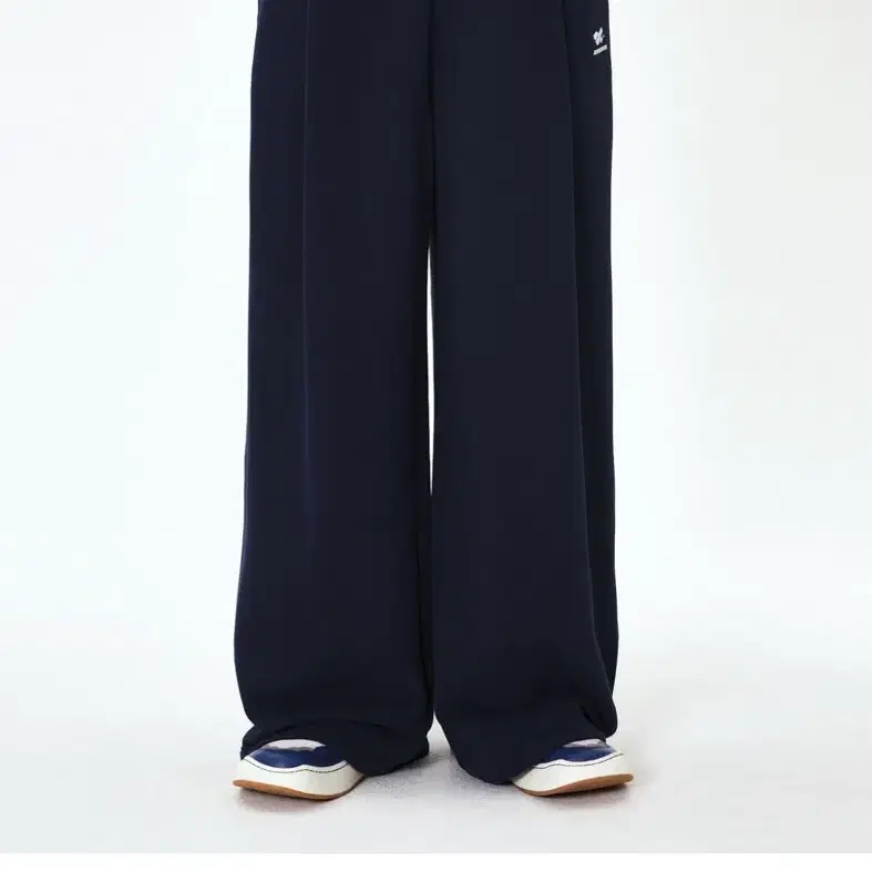 아더에러 Tatom logo sweatpants (S사이즈)