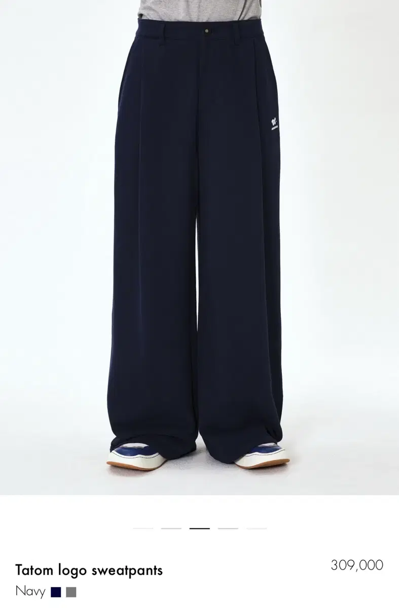 아더에러 Tatom logo sweatpants (S사이즈)