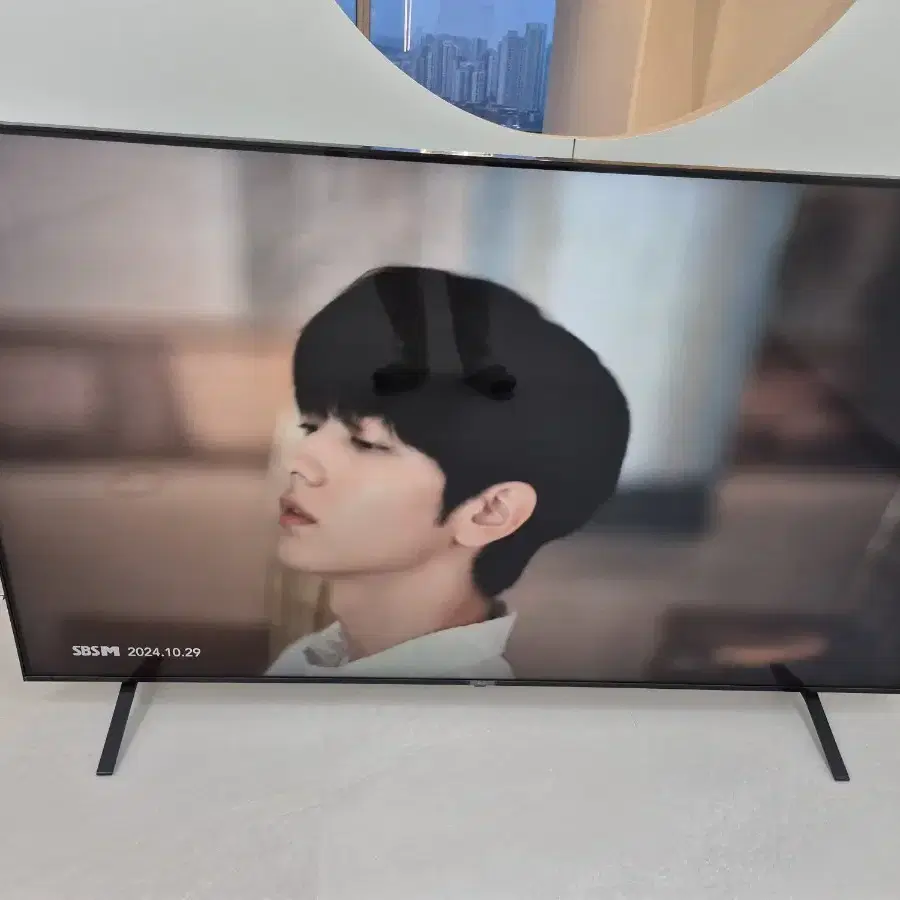 고가 티비 LG82인치 UHD 4K 스마트 TV 팔아봅니다 2021년구매