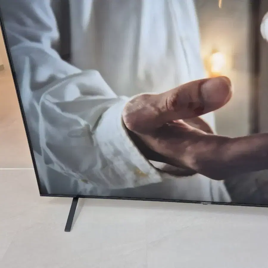 고가 티비 LG82인치 UHD 4K 스마트 TV 팔아봅니다 2021년구매