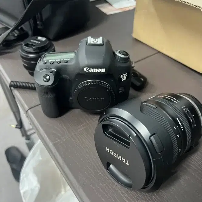 캐논 오막삼 DSLR+ 포맥스 조명 + 누끼보드 + 삼각대 (쇼핑몰용)