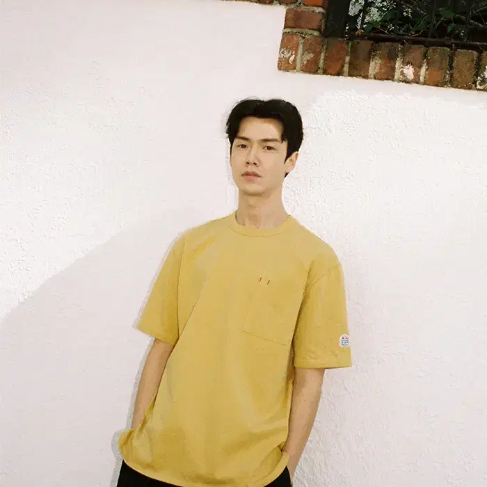 홀리선(HORLISUN) Emery Short Sleeve 포켓티셔츠