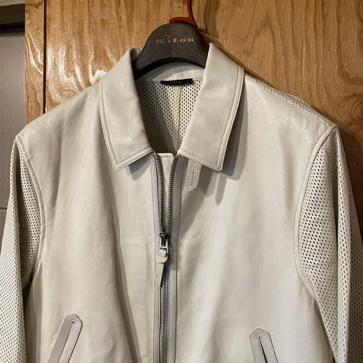 Tom Ford 23SS punched leather bloomers jacket sell.