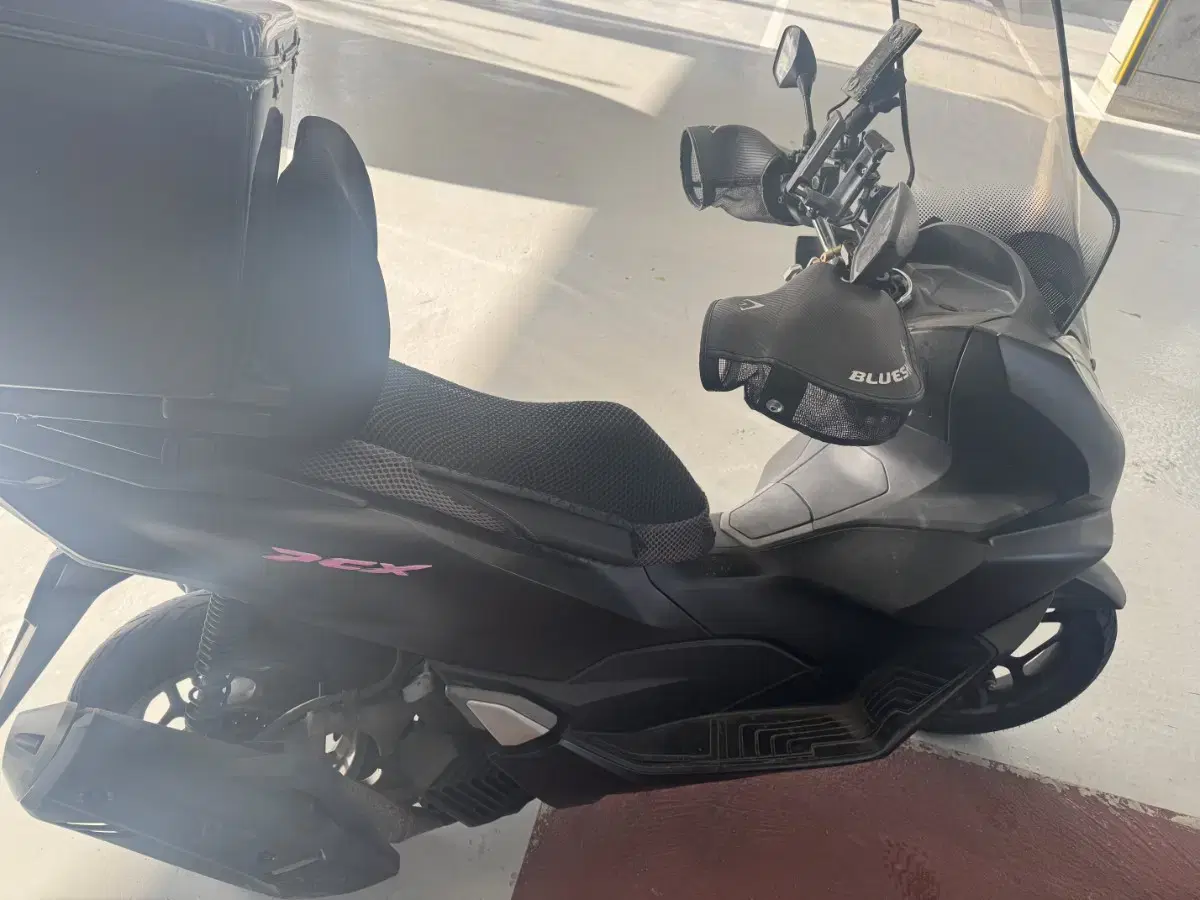 21년식 pcx125팝니다