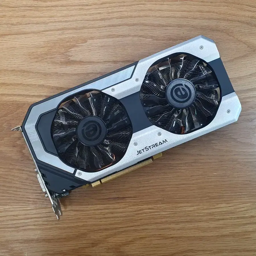 이엠텍 JET stream gtx1060 6g 그래픽카드