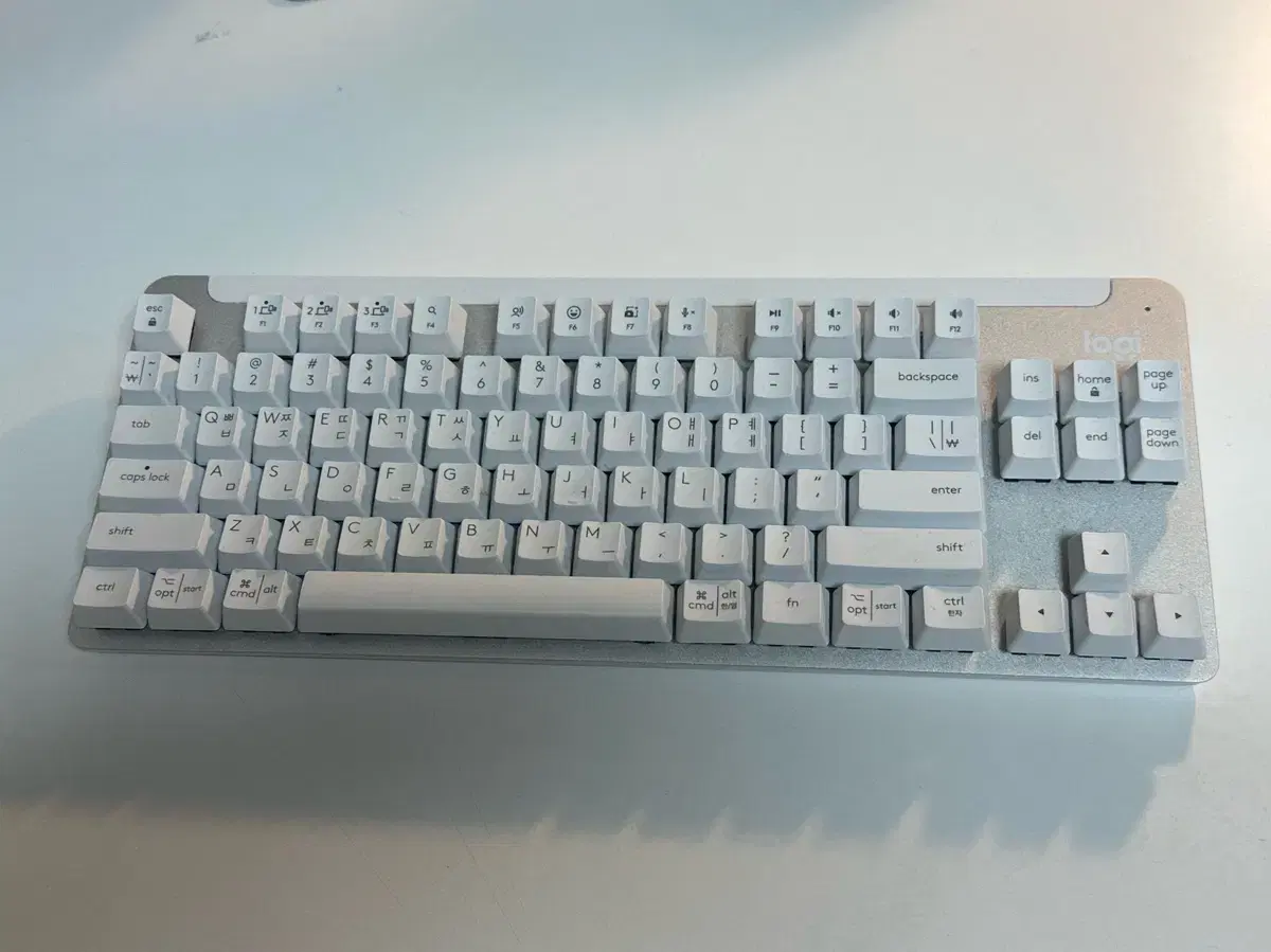 로지텍 K855