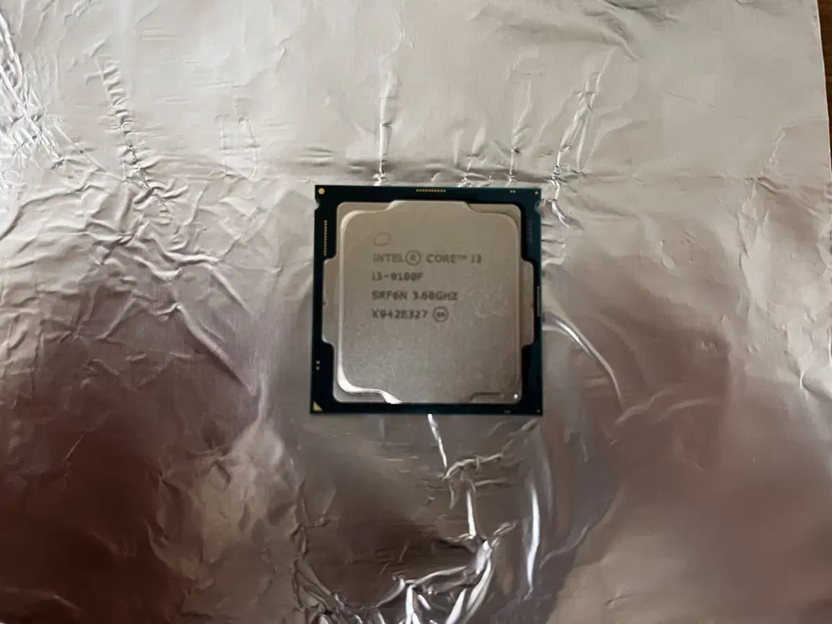 인텔 intel 코어 i3-9100F 9세대 CPU