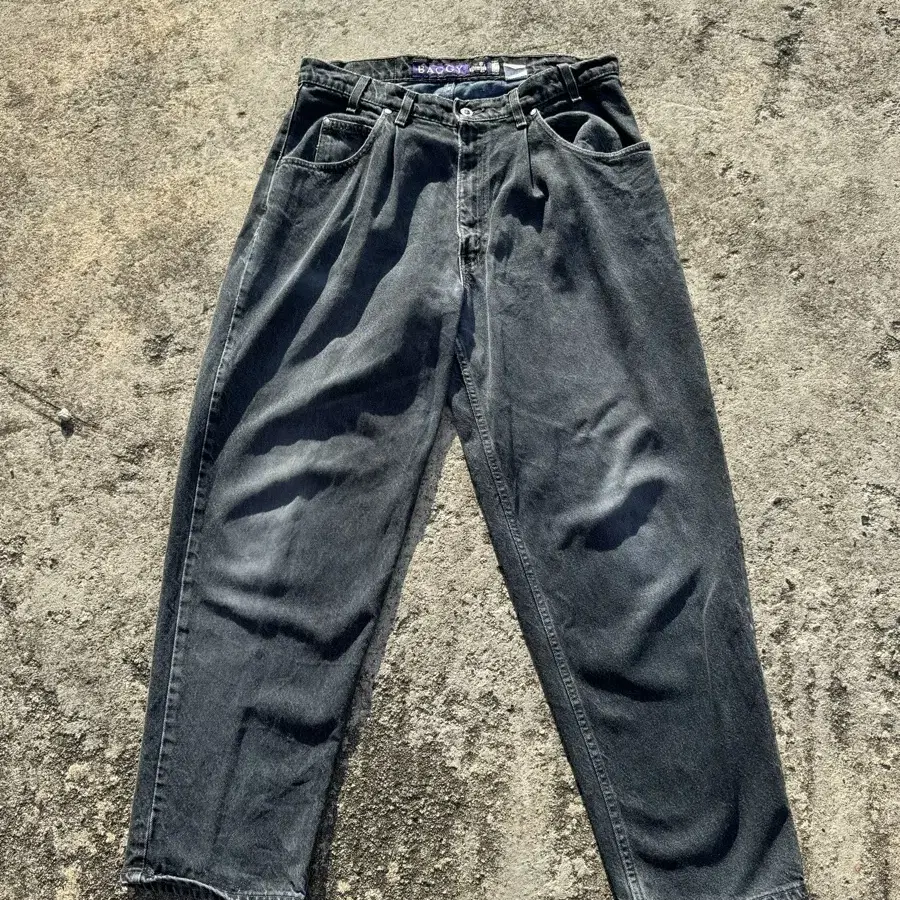 90s levis silvertab