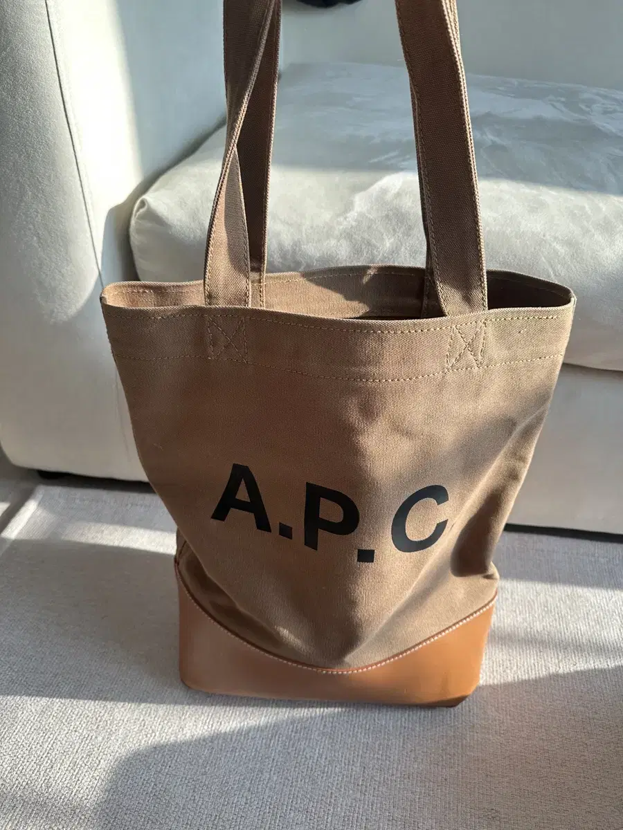 A.P.C 아페쎄 가방