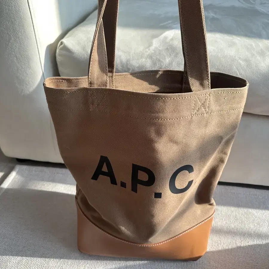 A.P.C 아페쎄 가방