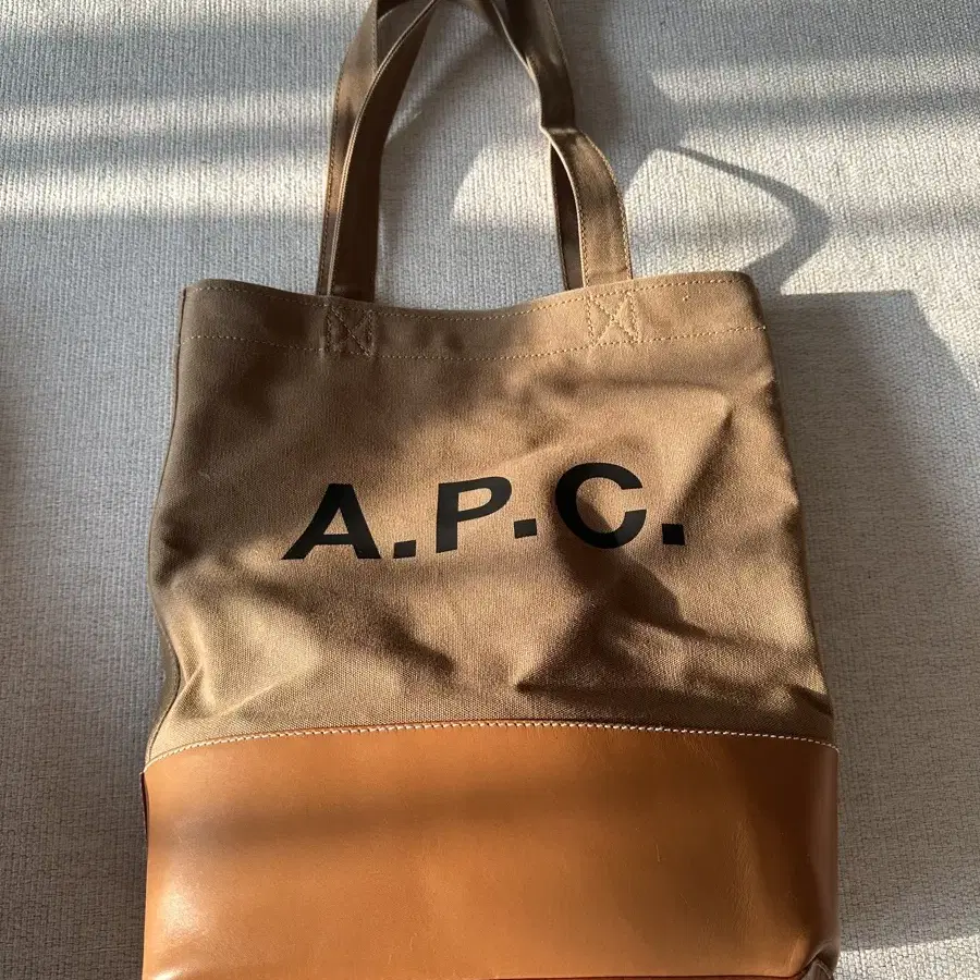 A.P.C 아페쎄 가방