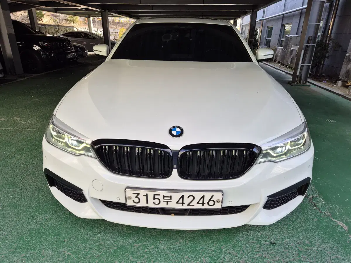 bmw 520d g30 스포츠 플러스