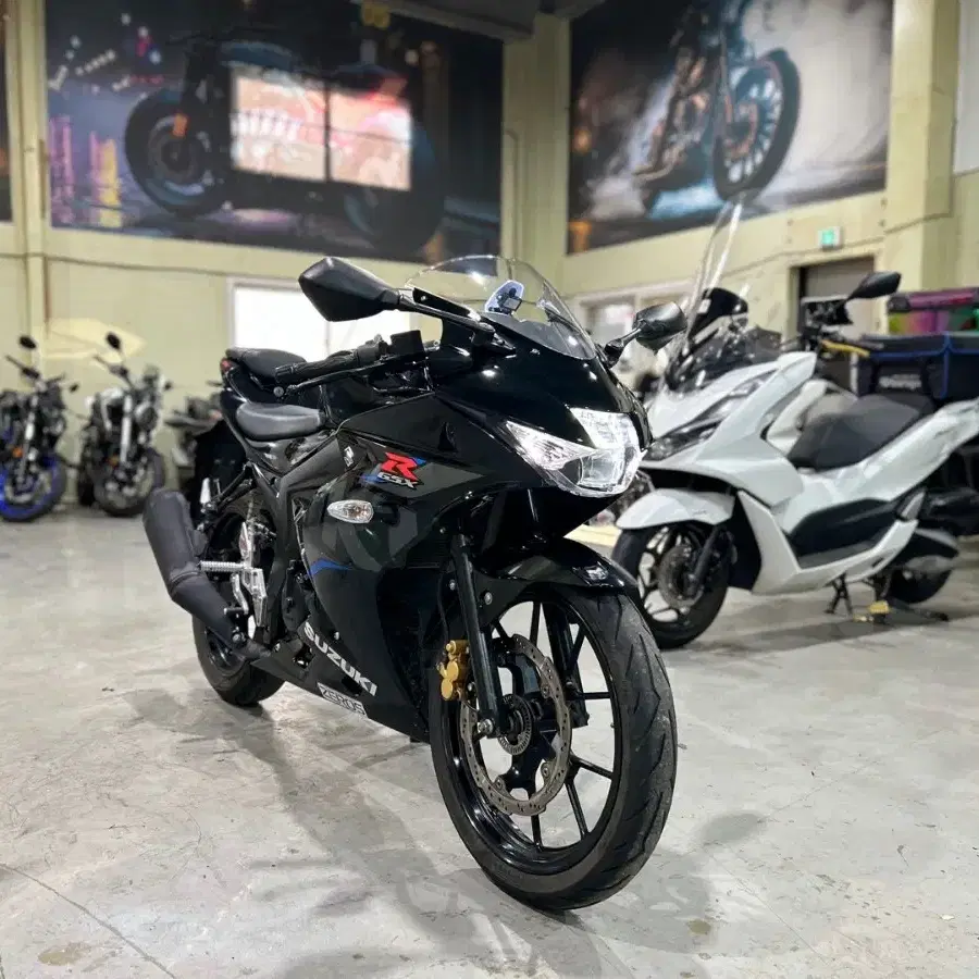 스즈키 GSX-R125ABS 2019년 2만KM RCB백스텝 튜닝차량