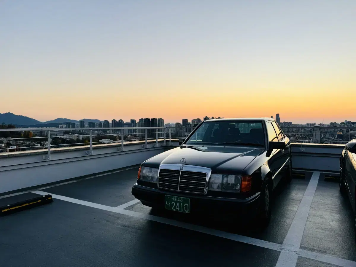 1993 Mercedes-Benz E220 W124