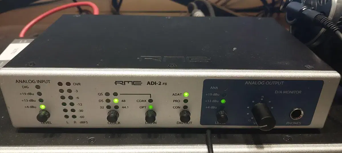 rme adi-2 fs