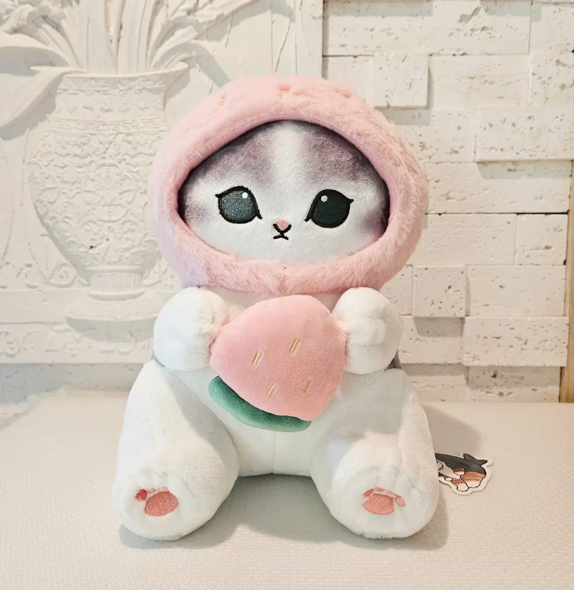 Moffsand Strawberry Cat Medium Doll