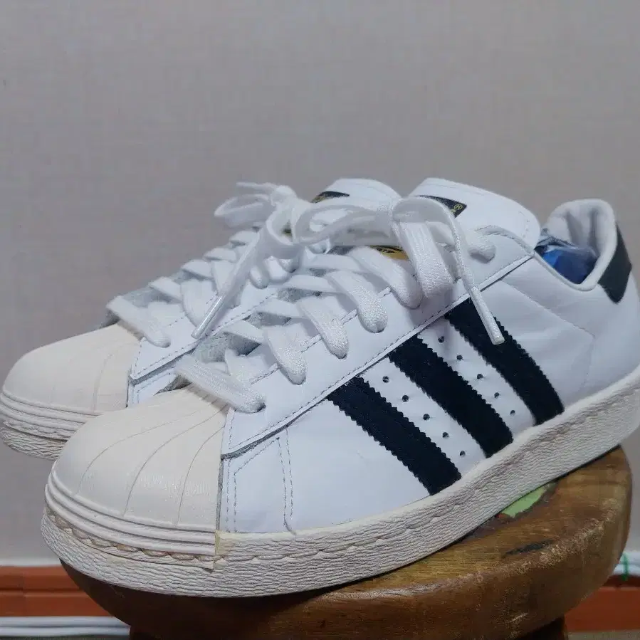 240 / ADIDAS (아디다스) 여성 슈퍼스타 80s 운동화