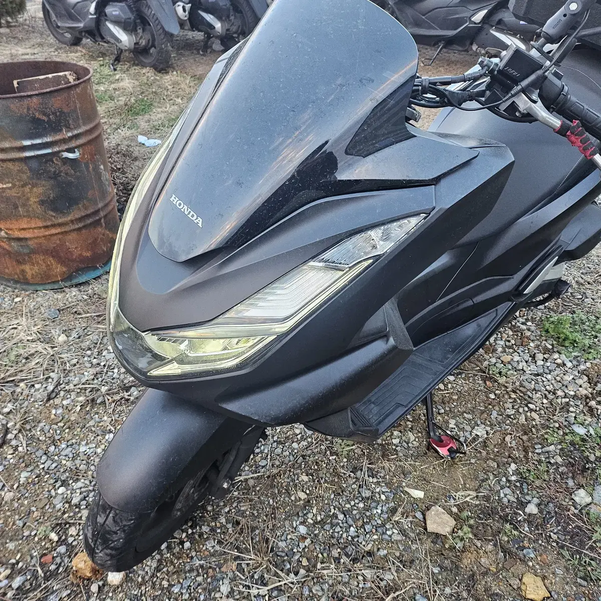 PCX125cc 22년식 판매합니다 / 25,xxx KM // 250만