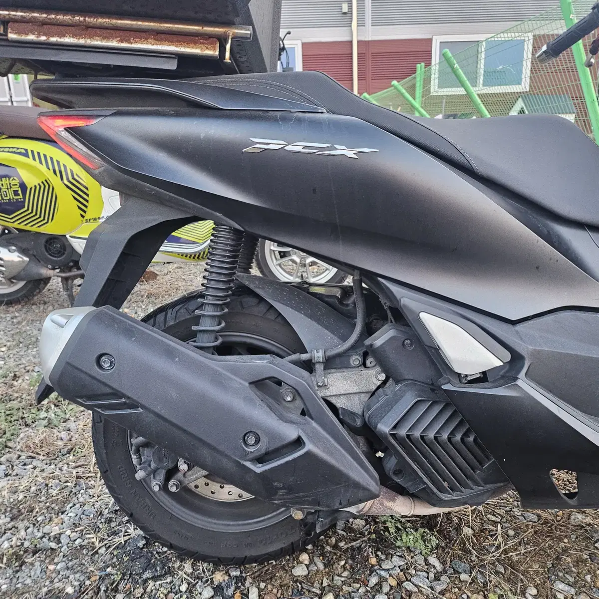 PCX125cc 22년식 판매합니다 / 25,xxx KM // 250만