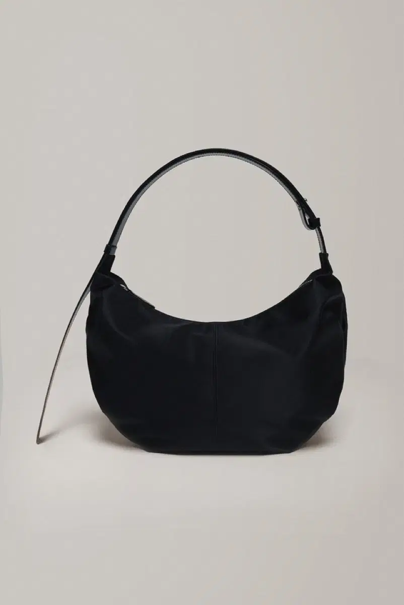 낫띵리튼 HT nylon shoulder bag (Black)