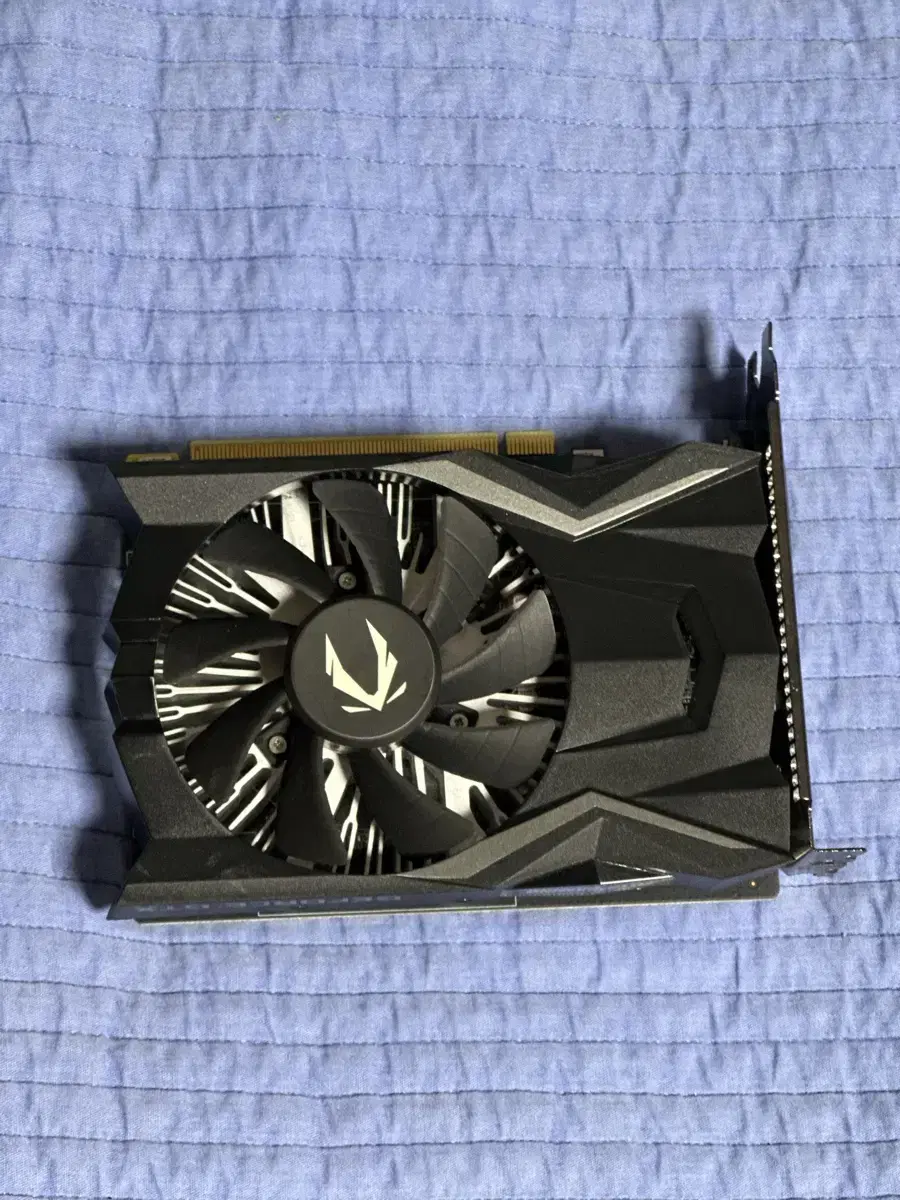 고장난 gtx1650 팝니다