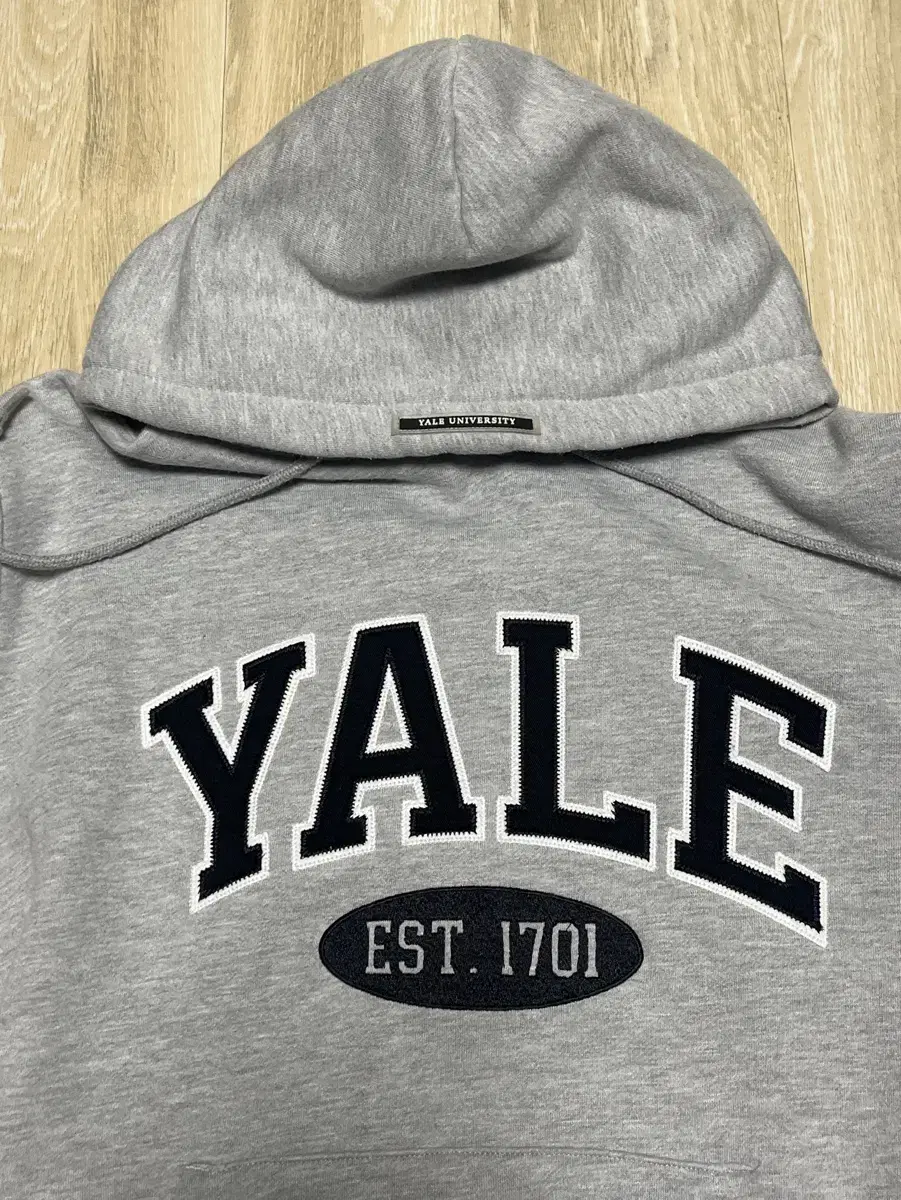 YALE 후드