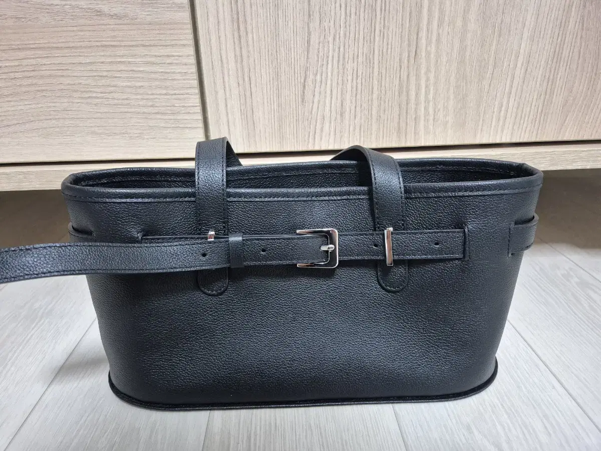 레이드백 블랙 Fler belt bag / Black