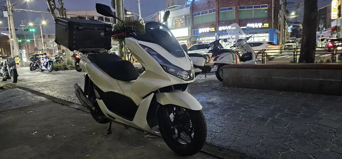 pcx 21년식 익실 구변완