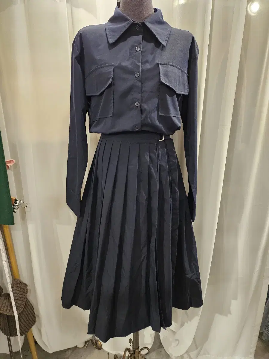 new 55 navy shirt pleated long onepiece