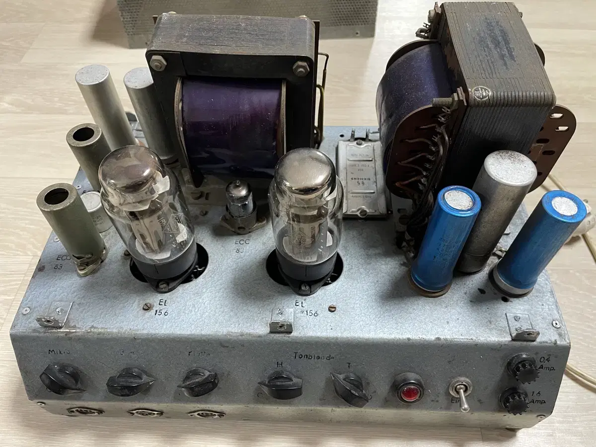 Telefunken Ela V310 EL156 PP Vacuum Tube Integrated Power Amplifier