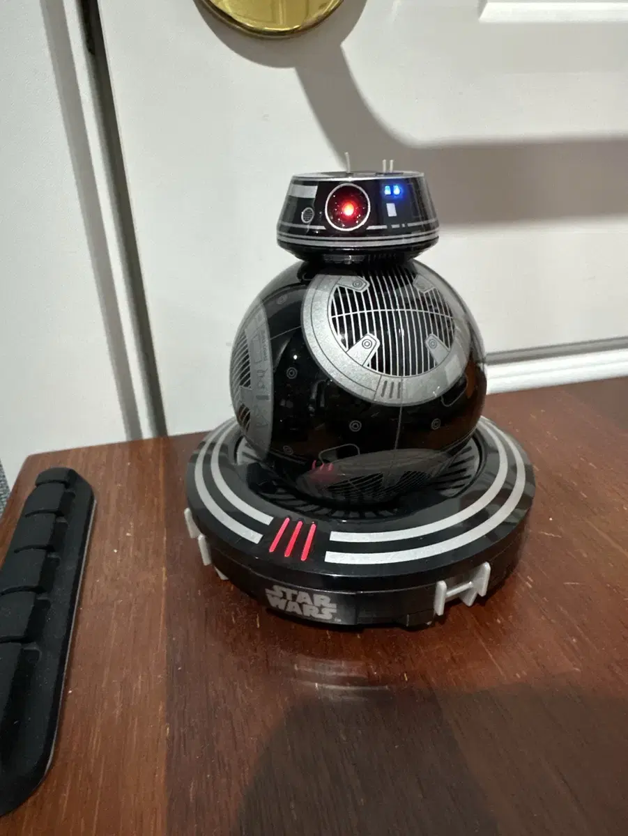 스타워즈 sphero bb-9e, 포스밴드