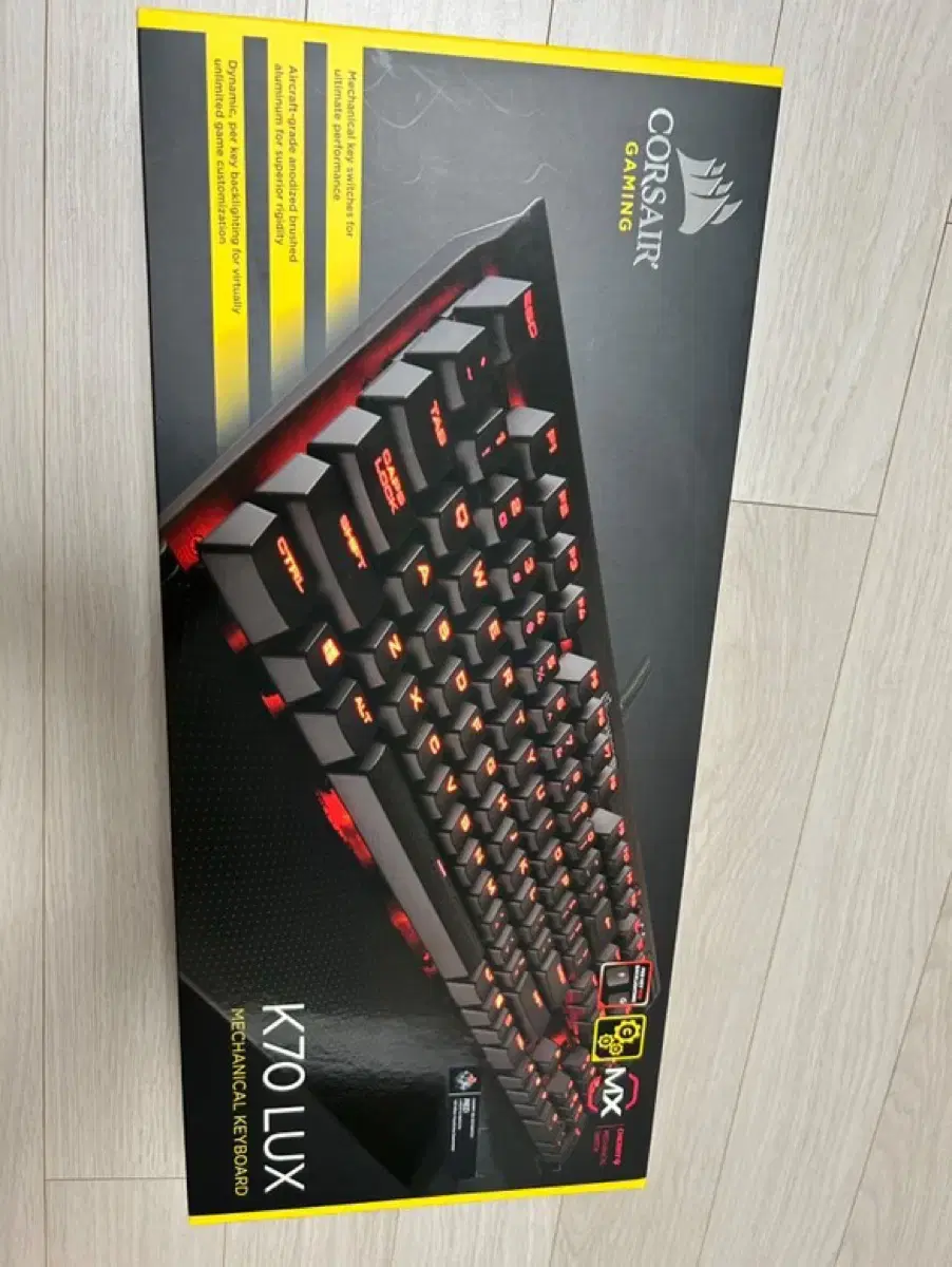 커세어 k70 lux 적축 키보드