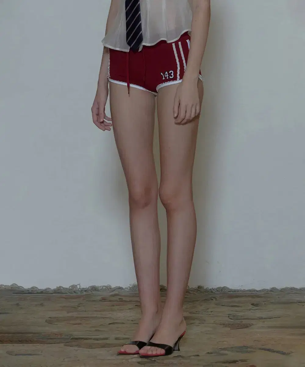 스컬프터 Micro Dolphin Shorts Red M size