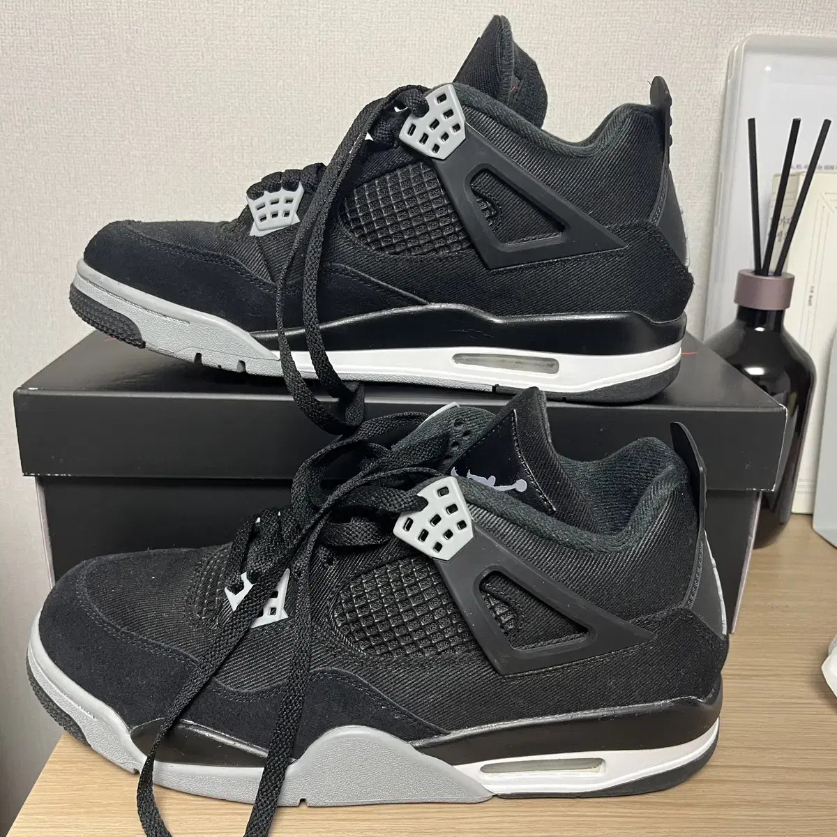 Jordan 4 Retro SE Black & Light Steel