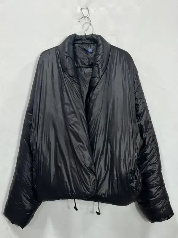 YZY 이지갭 패딩 Yeezy Gap Round Jacket Black