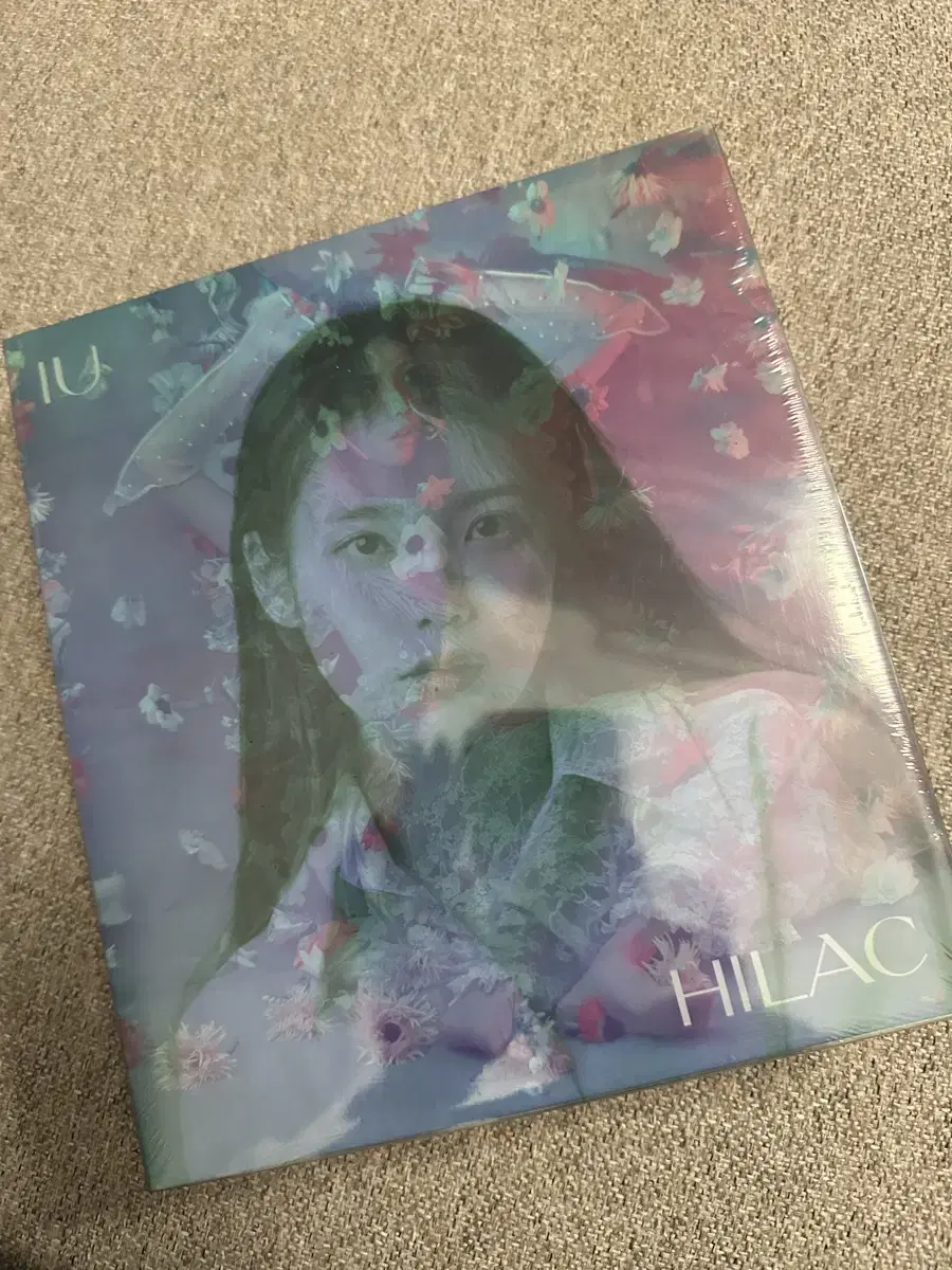 IU Lilac full set sealed etc(하일락,바일락,앨범)