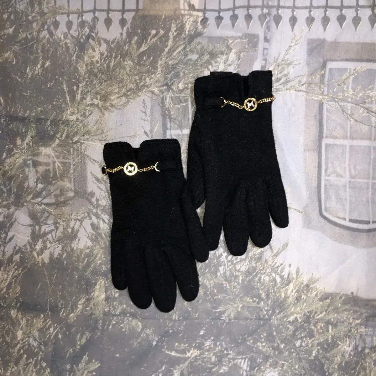 Vintage Metro city black gloves