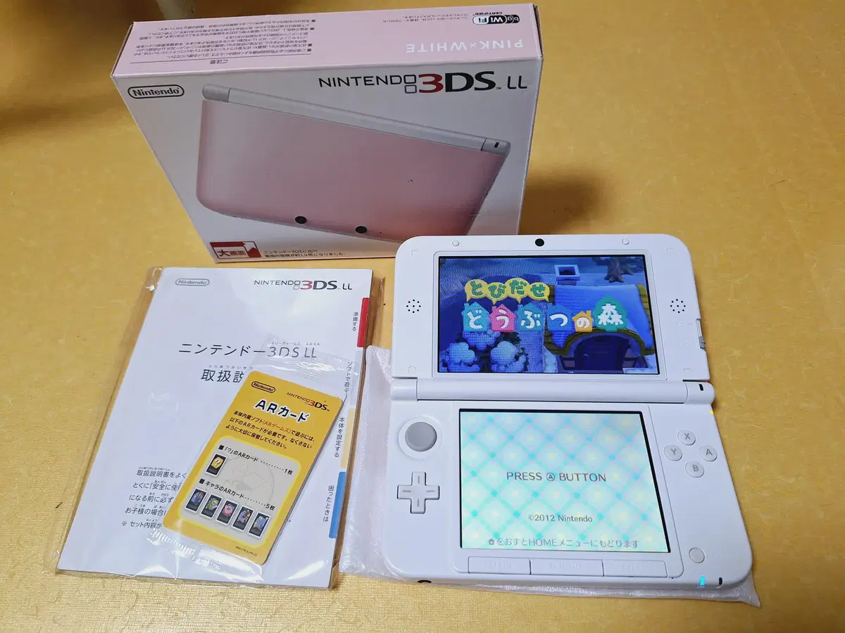 신품급2 핑크 3dsll 3dsxl 박스셋 닌텐도 일본판 기스X