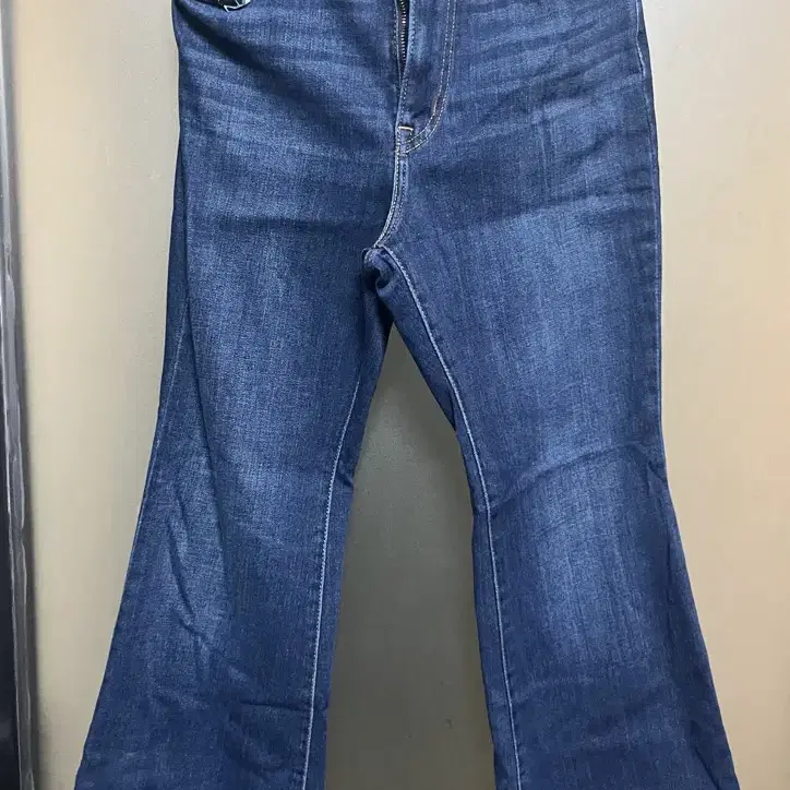 Levis 리바이스 플레어 핏 데님 28size