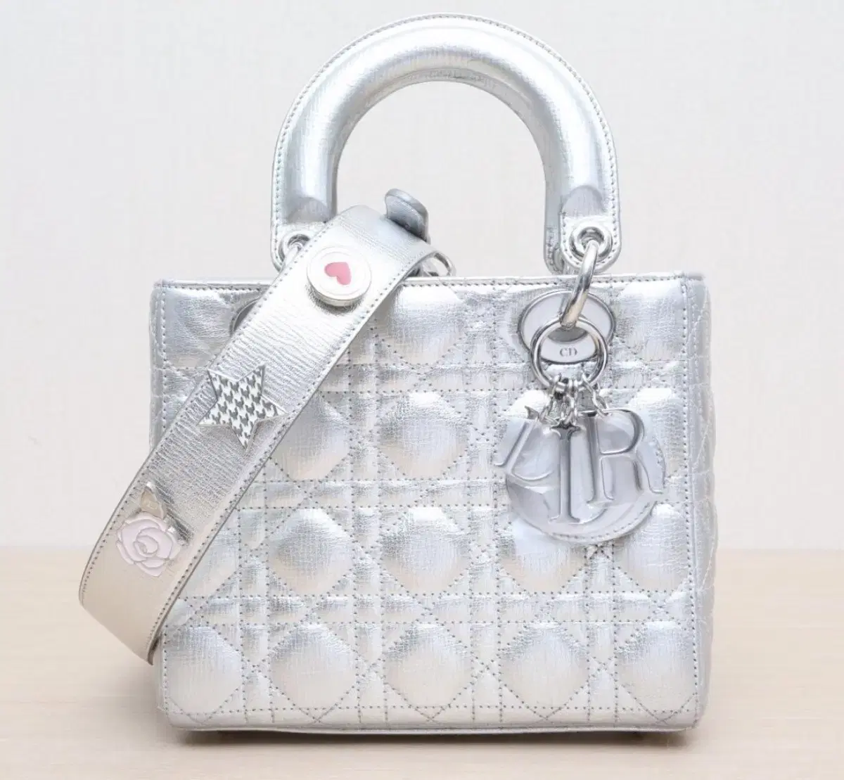 디올 Lady Dior 스몰 백