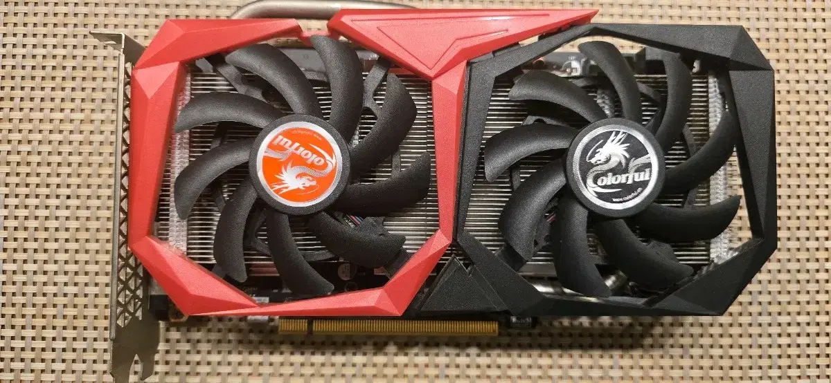 colorful gtx 1660 super D6 6GB