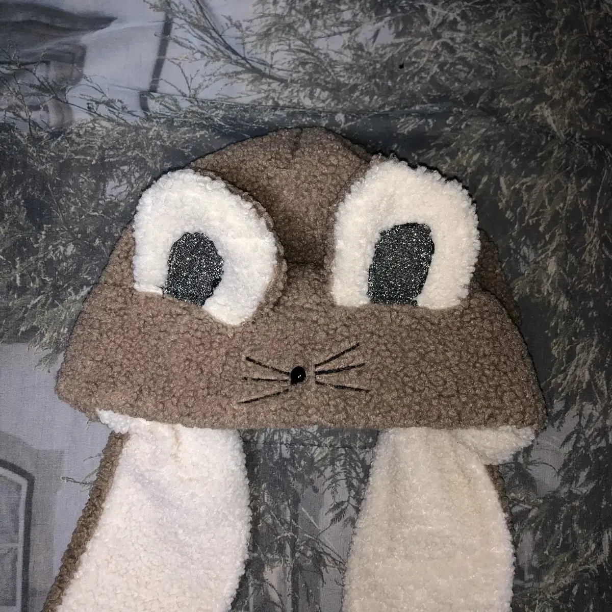 Vintage I'll hold your hand bunny hat