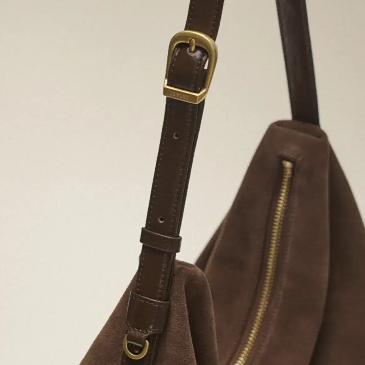 르메메 가방 Sac Agnes Suede Brown