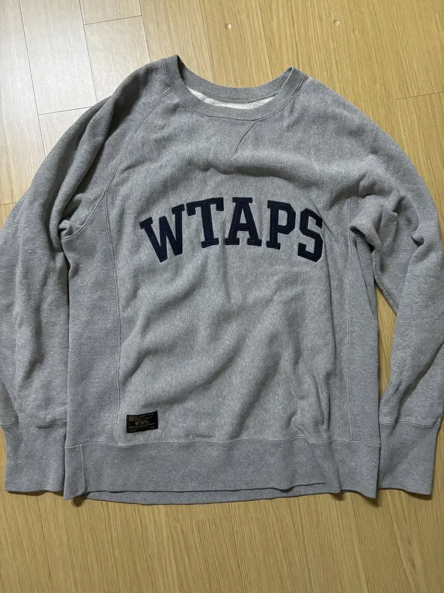 wtaps 더블탭스 리버스위브 맨투맨