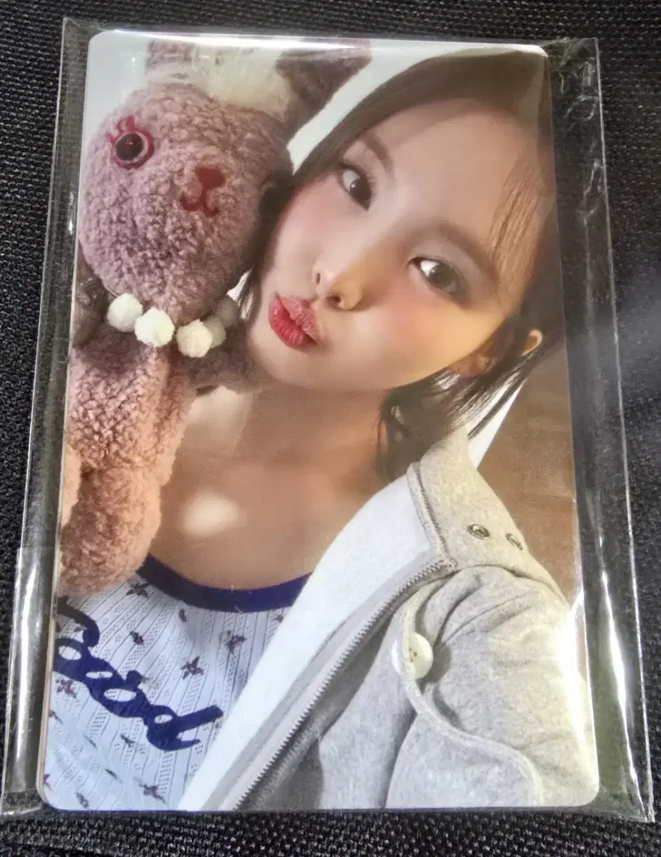 Twice showcase photocard