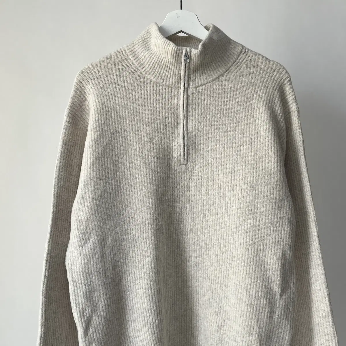 UNIQLO Souffle Yarn knit pullover