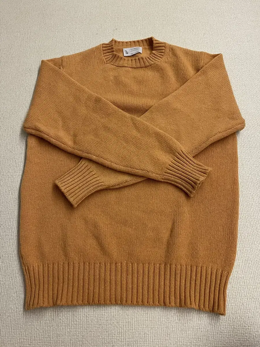 THE ARMOURY NEW YORK LAMBS WOOL SWEATER