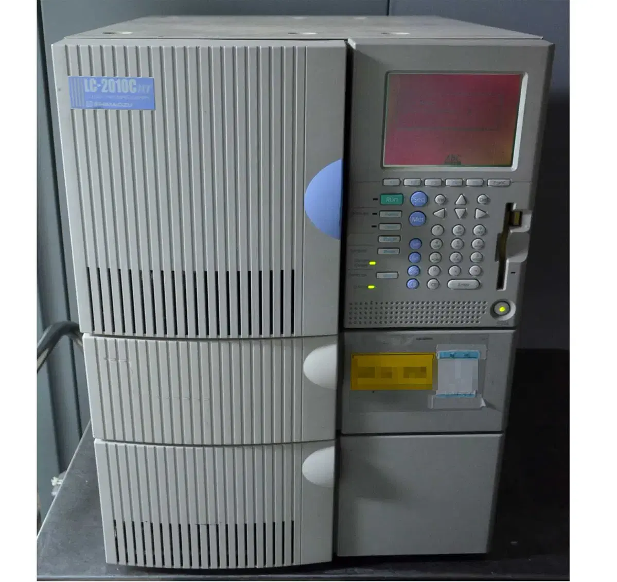 SHIMADZU LC-2010C LIQUID CHROMATOGRAPH